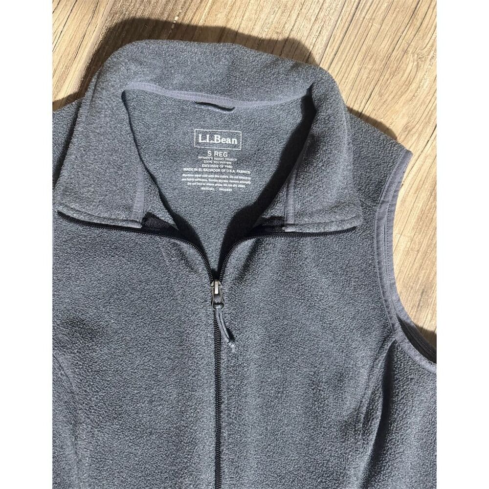 L.L.Bean Women's Fleece Vest Size S Charcoal Gray Casual Sleeveless - Picture 2 of 10
